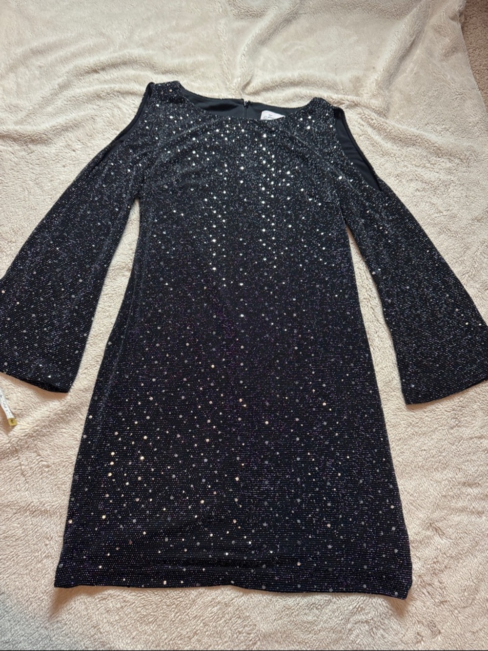 Jessica Howard Black Sparkle Cold-Shoulder Mini Dress